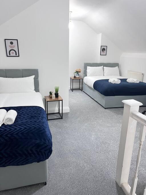 Spacious 3 Bed Flat - Beach Nearby - No Pets Southend-on-Sea Kültér fotó
