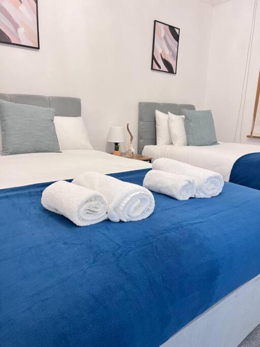 Spacious 3 Bed Flat - Beach Nearby - No Pets Southend-on-Sea Kültér fotó